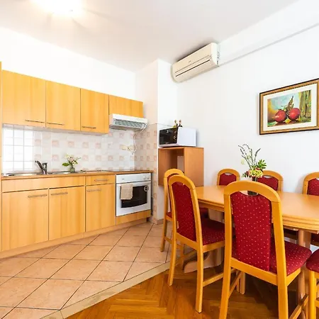 Apartamento Cozy Ina *